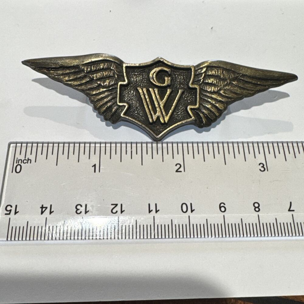 Vtg Honda Goldwing GW Wings Motorcycle Biker Vest Jacket Lapel Pin Badge Eagle - Picture 2 of 8